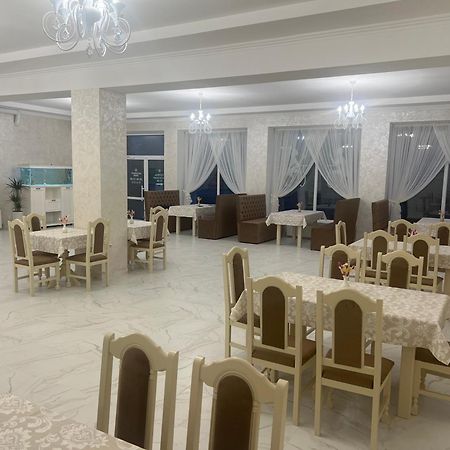 Grand Hotel Mohyliv-Podilskyi Экстерьер фото
