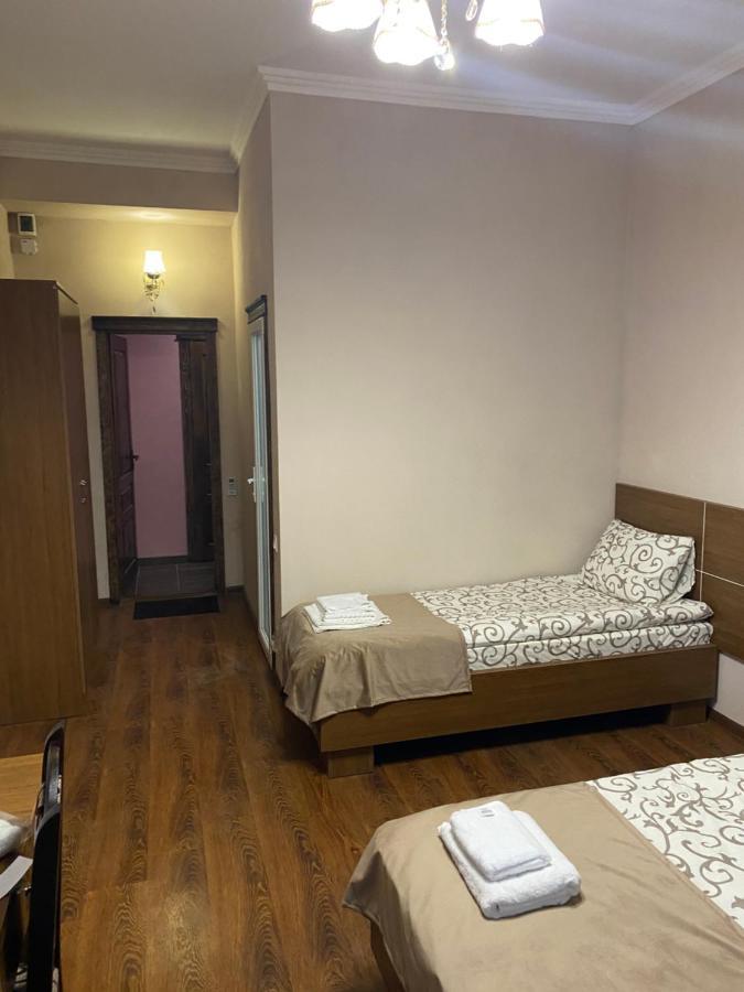 Grand Hotel Mohyliv-Podilskyi Экстерьер фото